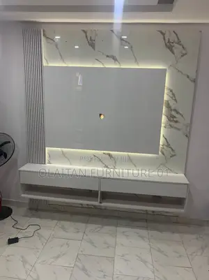 60inches Wall to Wall Console