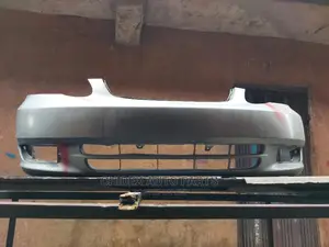 Font Bumper Corolla 2004