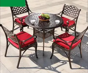 Exquisite Royal Garden Chairs With Table
