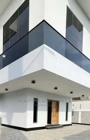 10mm Grey Tempered Glass Balustrade Railings System