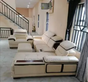 Luxury L-Shaped Living Room Leather Sofa Chair.
