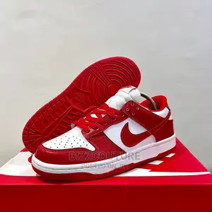 NIKE DUNK Original Sneakers Available in Store
