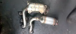 Engine Catalyst Converter Toyota Highlander 2005 Model
