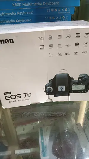 Canon EOS 7D Open Box and Lens