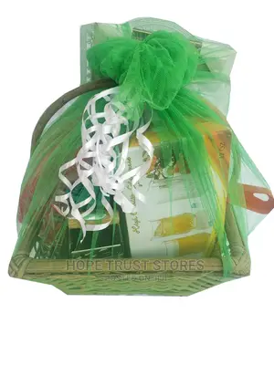 Christmas Hampers HTS002