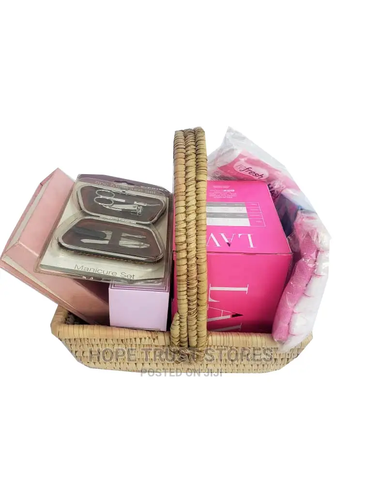 Christmas Hampers HTS001