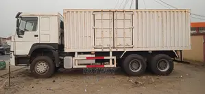 Tokunbo Howo 10tyres 20ft Container Truck