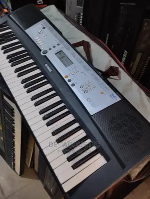 Yamaha YPT-200 Portable Keyboard With Portable Grand Functio
