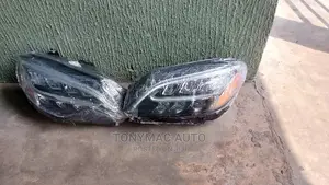 Mercedes-Benz C300 W205 2019 Headlights