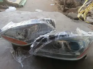 Mercedes-benz Ml350 2013,2014 Headlights 166