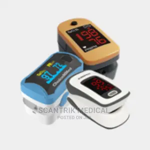 Held Pulse Oximeter