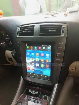 Is 250 Lexus Tesla Screen With GPS Navigation (Map)