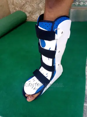 Air Walker Boot