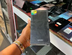 New Samsung Galaxy S20 128 GB Gray