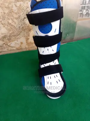 Air Walker Boot Ankle