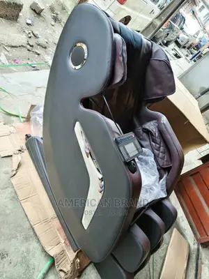 Executive Commercial Body Massager Chair