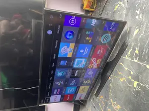 40” Samsung Uhd HDR With Netflix Youtube Mirrorcast Ect