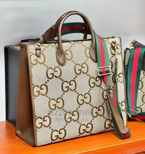 GUCCI Top Notch Shoulder Bags Available in Store