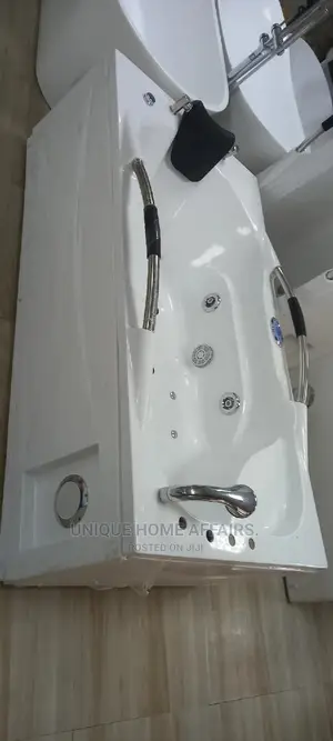 Single Bath Jacuzzi Jet