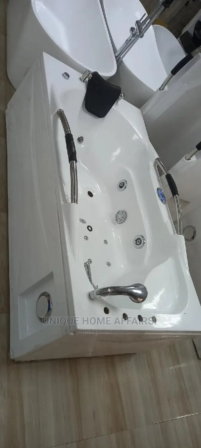 Single Bath Jacuzzi Jet