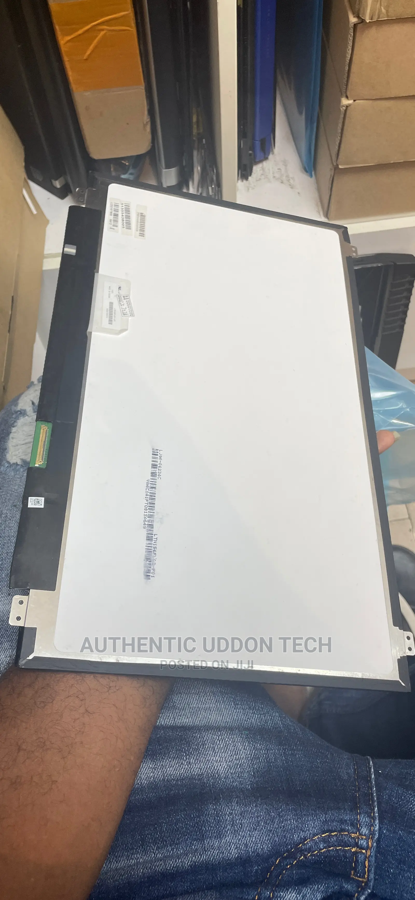 Display Screen 15.6 Screw