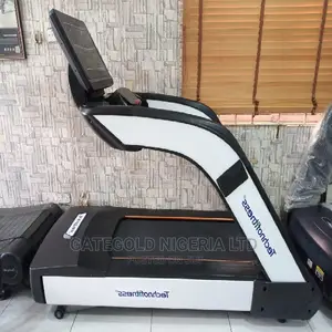 Lb-E03 Commercial LED Treadmill (Black, White)