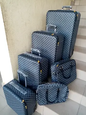 Set of 6 Imported Original Luis Vuitton Traveling Luggagebox