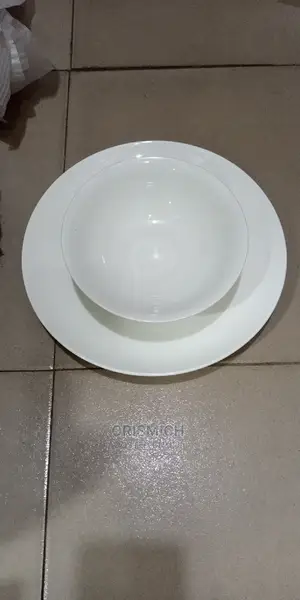 White Flat Plate With Bowl