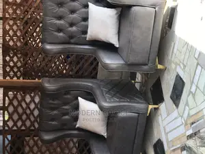 Two Accent Singles Up for Grab