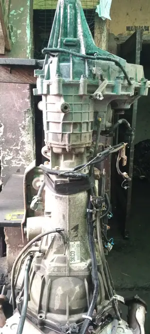 Ford Hummer 2 Gearbox 4*4 13 Pin 204/2005 Model