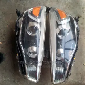 Kia Cadenza 2014 Headlight Tokunbo