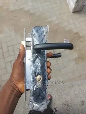 Heavy Duty Black Lock Loewe