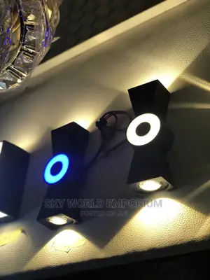 Bow Tie Wall Light