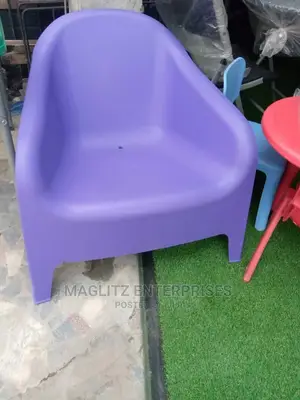 Quality Plastic Chairs