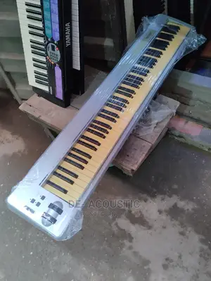 Direct Uk Used Maudio 7 Octave Midi Keyboard