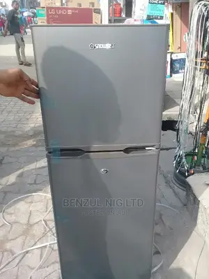 Snowsea Refrigerator Freezer 195L