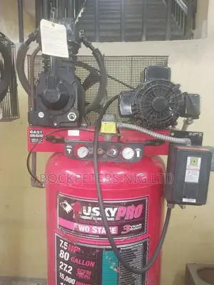 Husky Pro Air 300litres(80 Gallons)Compresor