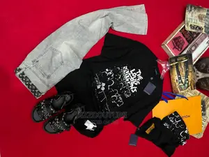 LOUIS VUITTON Top Notch T-Shirts Available in Store