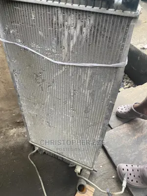 Ford F150 Radiator 2004 2005 2006 2007 2008 2009