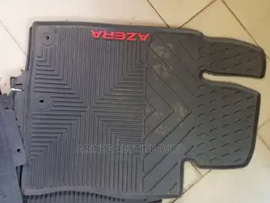 Hyundai Azera Footmat