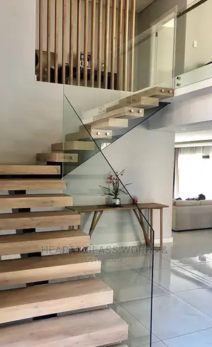 Glass Stairs Railings With Tempered Glass 