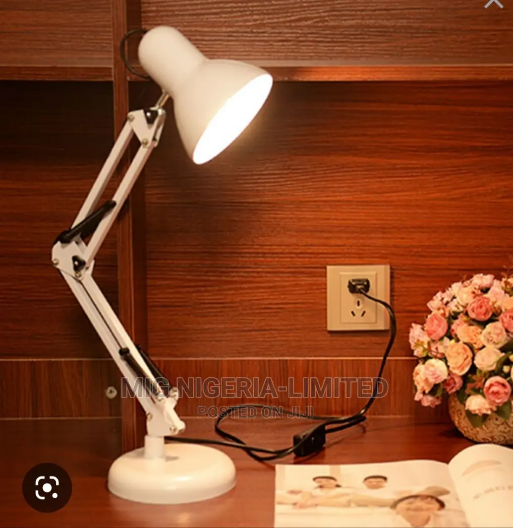 Reading Desk Lamp