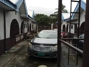 Furnished 4bdrm Block of Flats in Port-Harcourt for sale