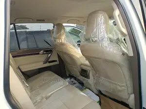 Lexus GX 460 Luxury 2015 White