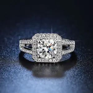 Zirconia Diamond Engagement Proposal Ring