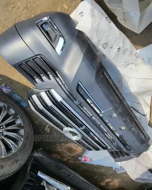 Complete Front Bumper Toyota Land Cruiser 2022/2023 Model