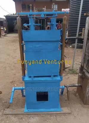 Block Moulding Mackine