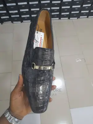 MISTER SHOES Top Notch Shoes Available in Store