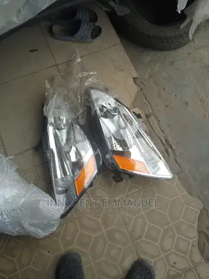 Head Lamp For Honda Accord 2005 Model