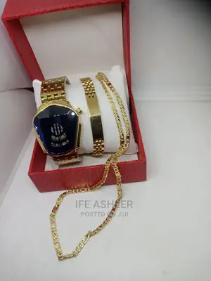 Diesel Men's Wrist Watch With Bracelet and Neck Chain - Gold